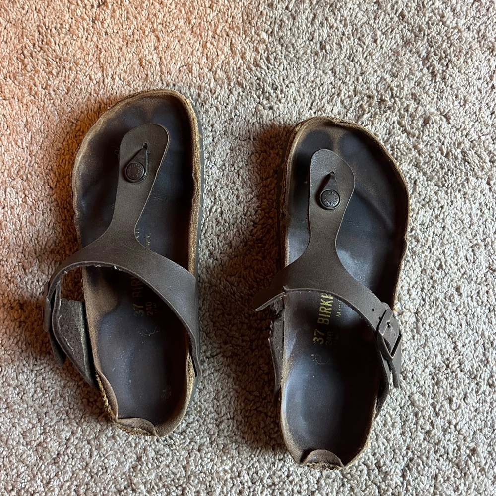 Gizeh Birkenstock sandals